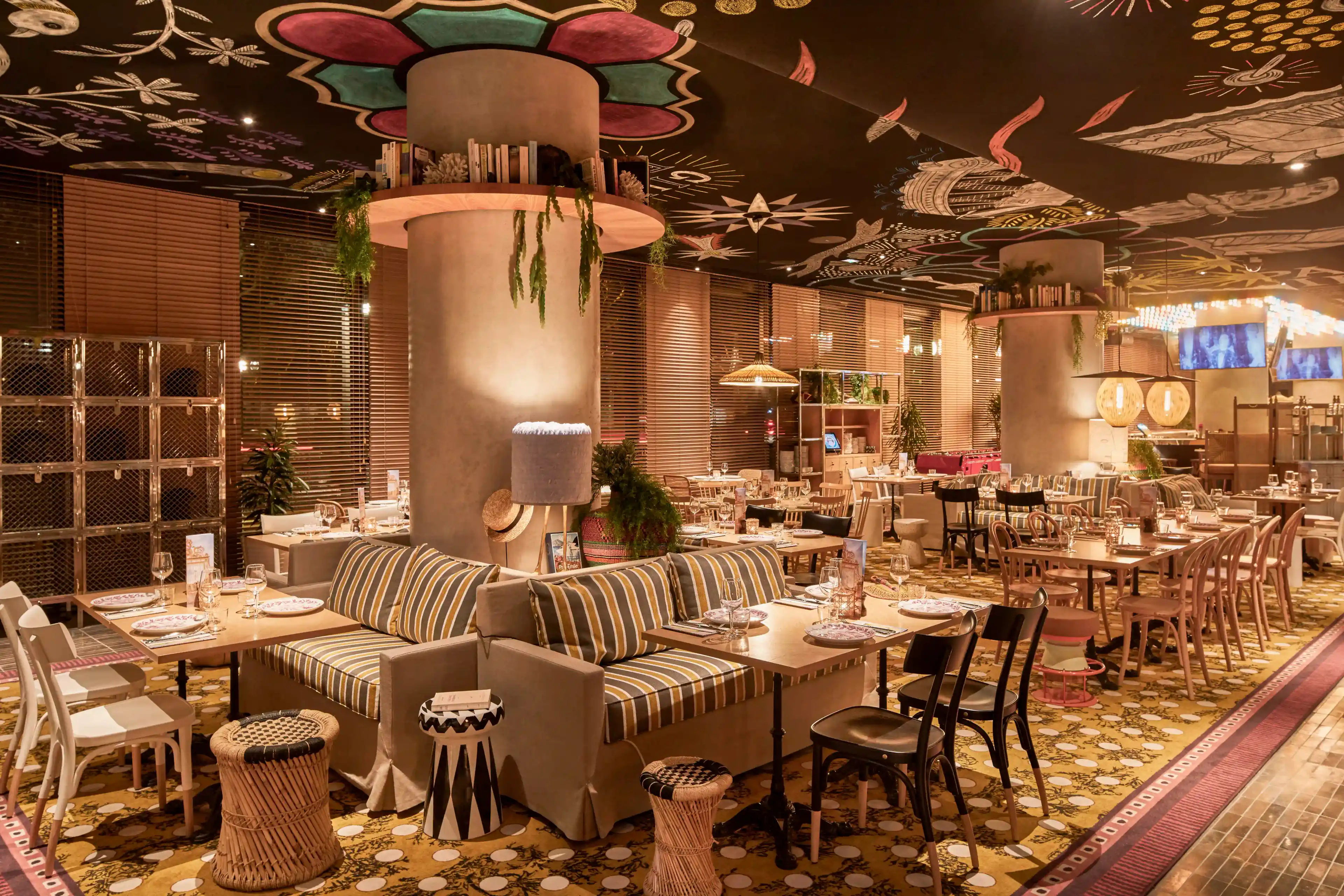 Mama's Restaurant image