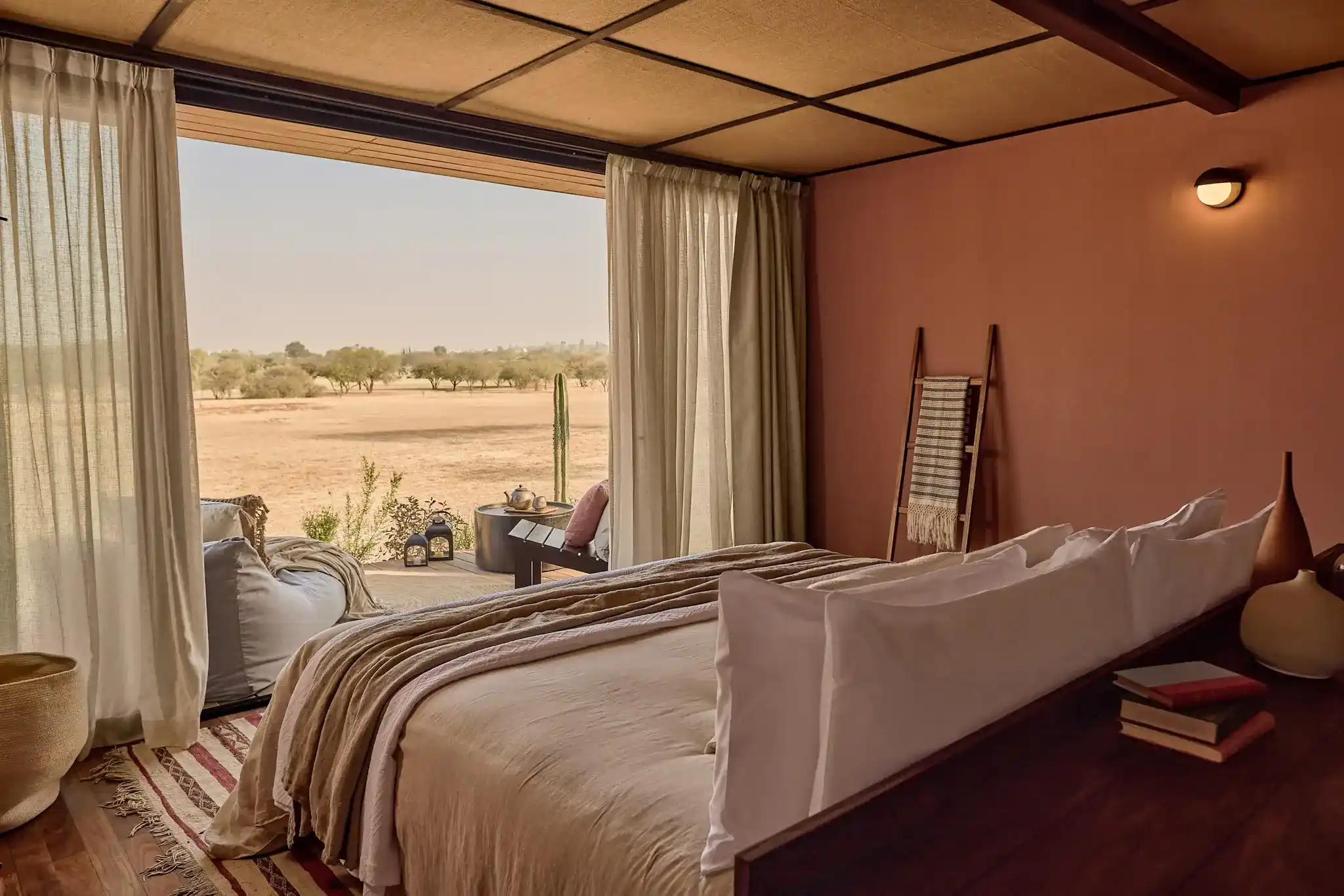 list_view.hotel_image_alt