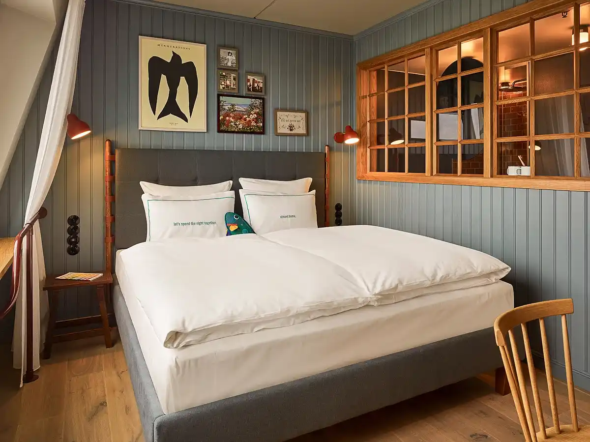 list_view.hotel_image_alt