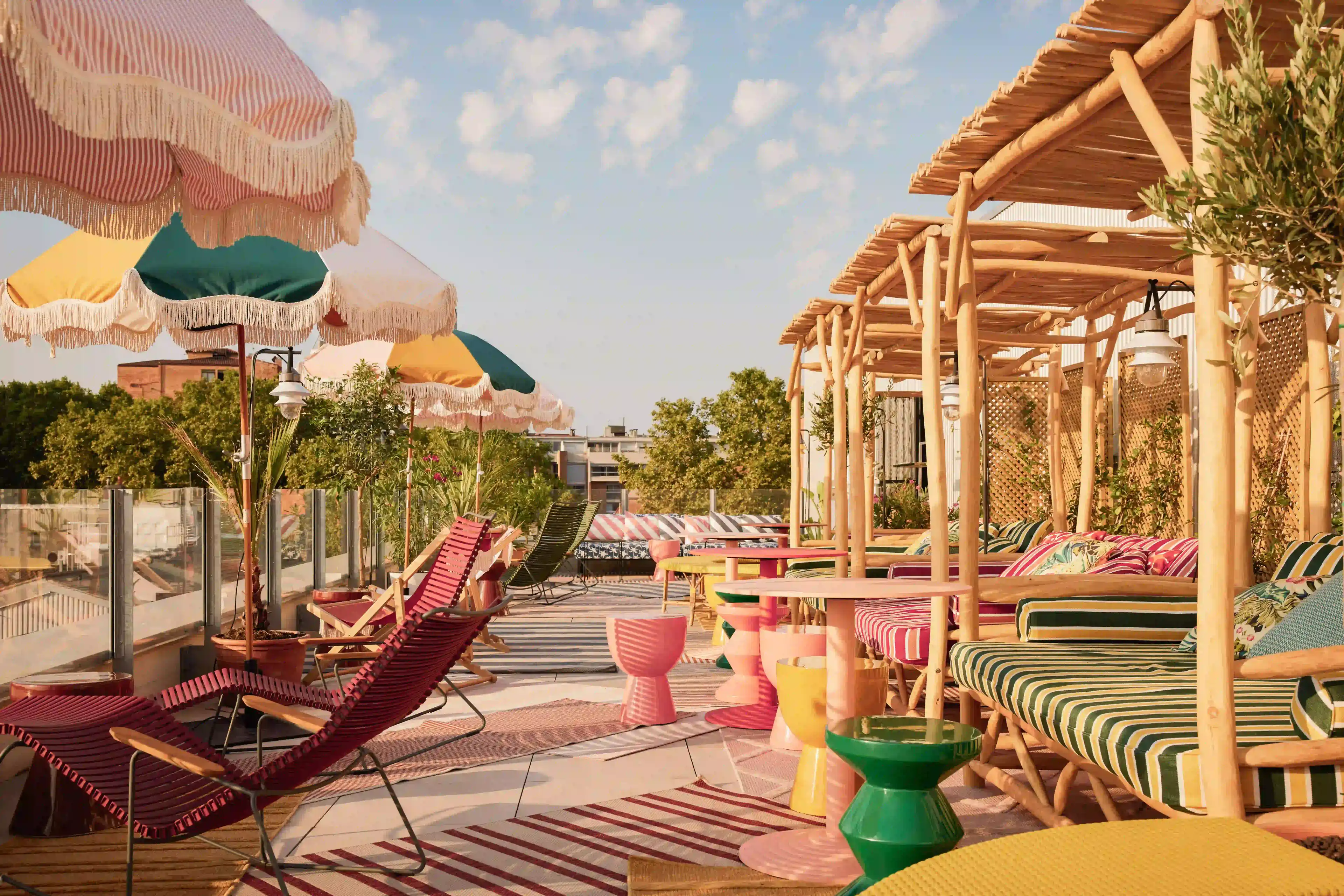 list_view.hotel_image_alt