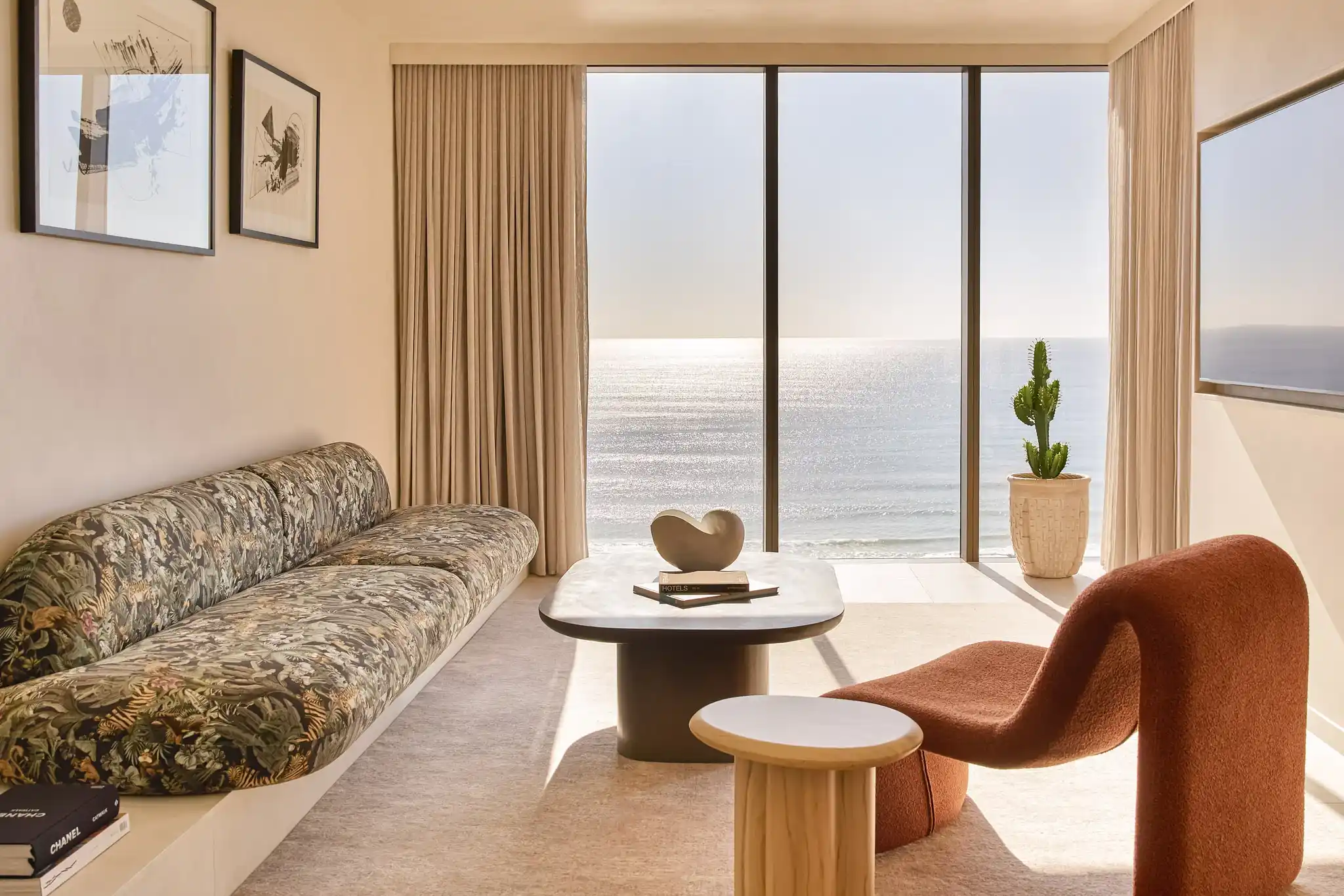 Mondrian Gold Coast image