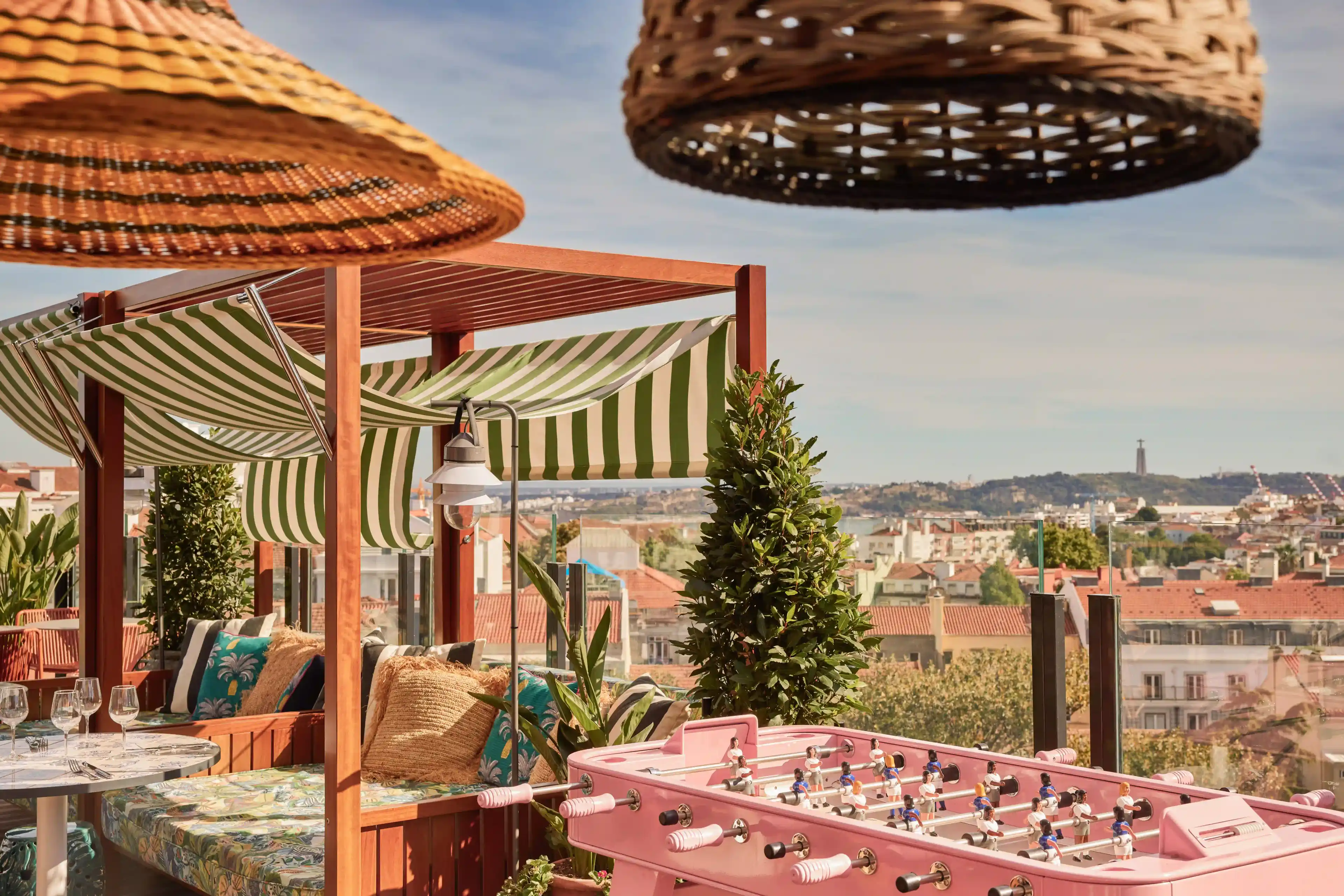 list_view.hotel_image_alt