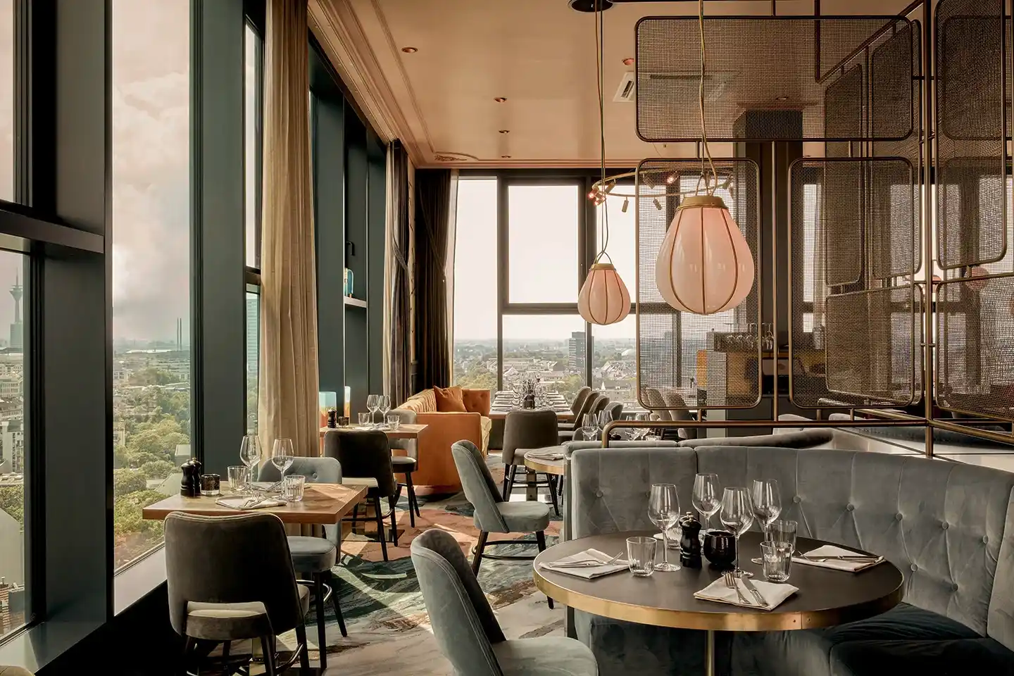 list_view.hotel_image_alt