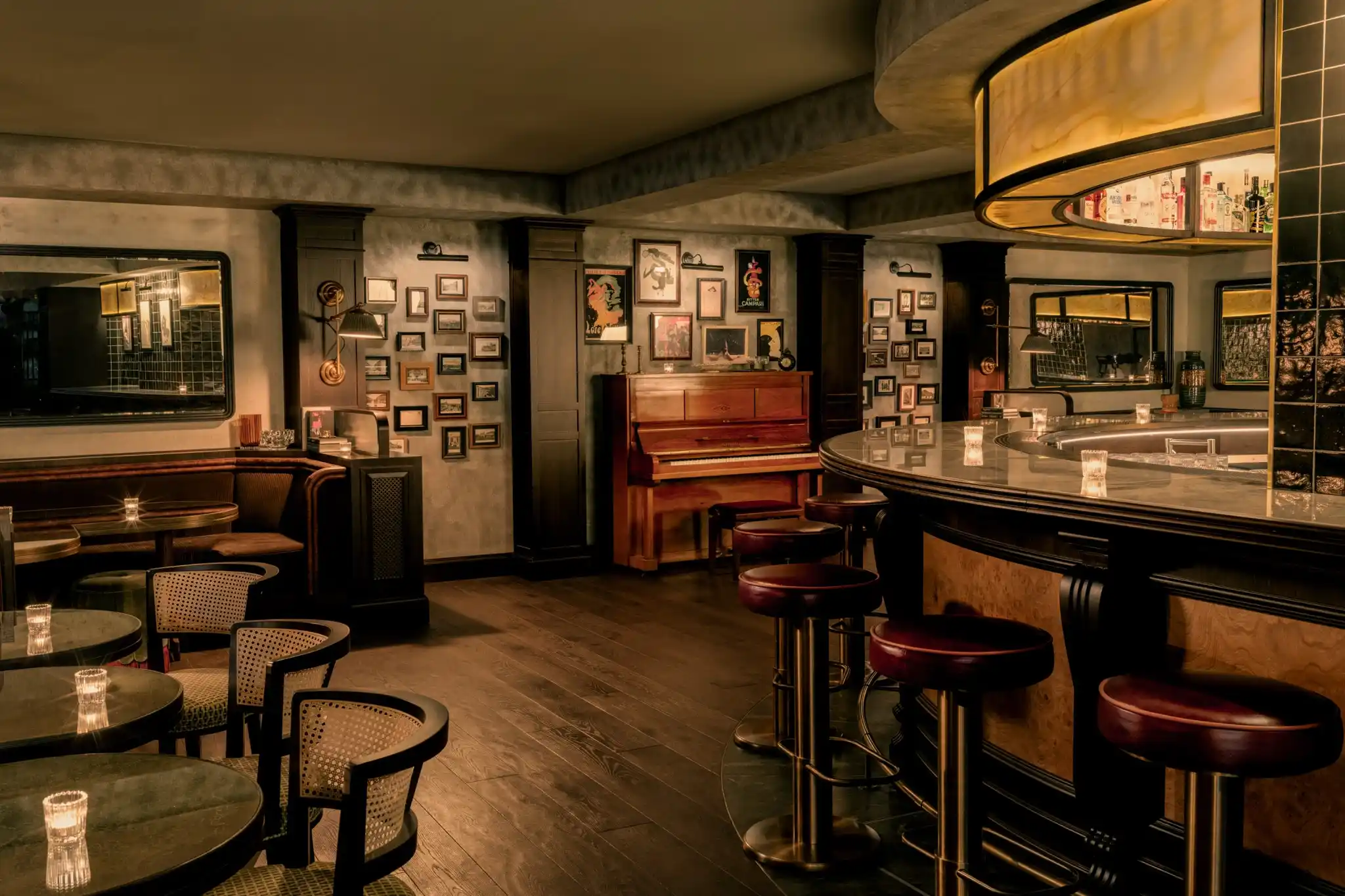 Salon Paradise image